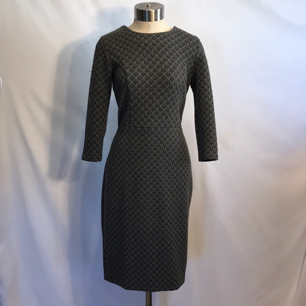 Grey Banana Republic knee high dress